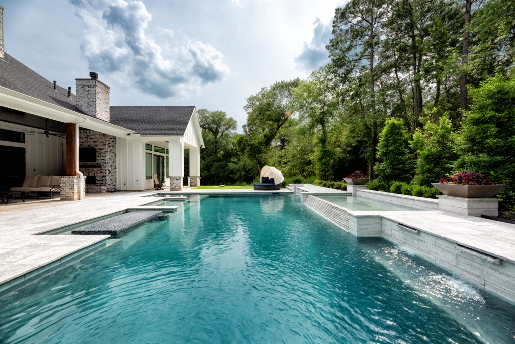 Should you be concerned about rainwater in your pool? - Backyard